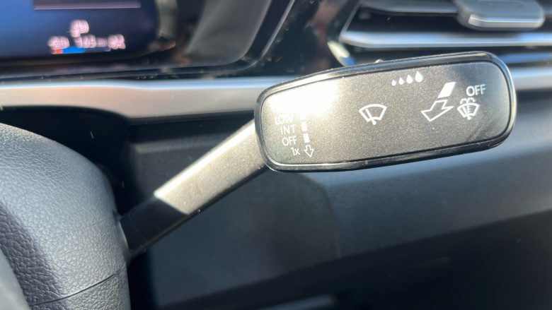 Ford Transit Connect 250 L2 Petrol 1.5 EcoBoost PHEV 150 Limited Van Auto